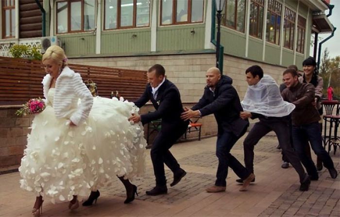 Prenez le train du plaisir. Aussi, est-ce que The Bride A Centaur?