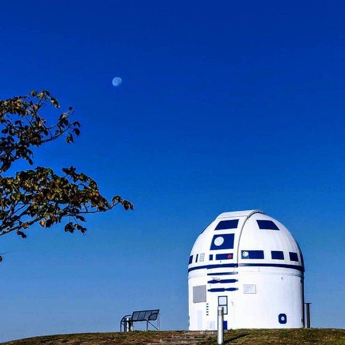 observatoire en R2-D2