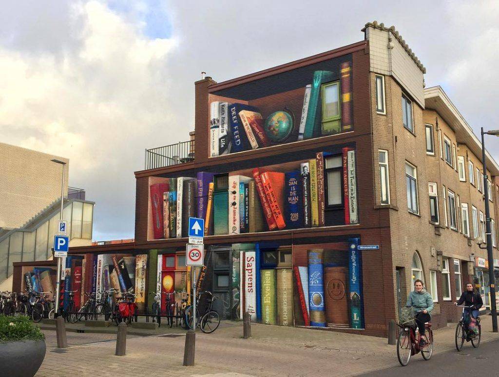 bibliothèque trompe L'oeil