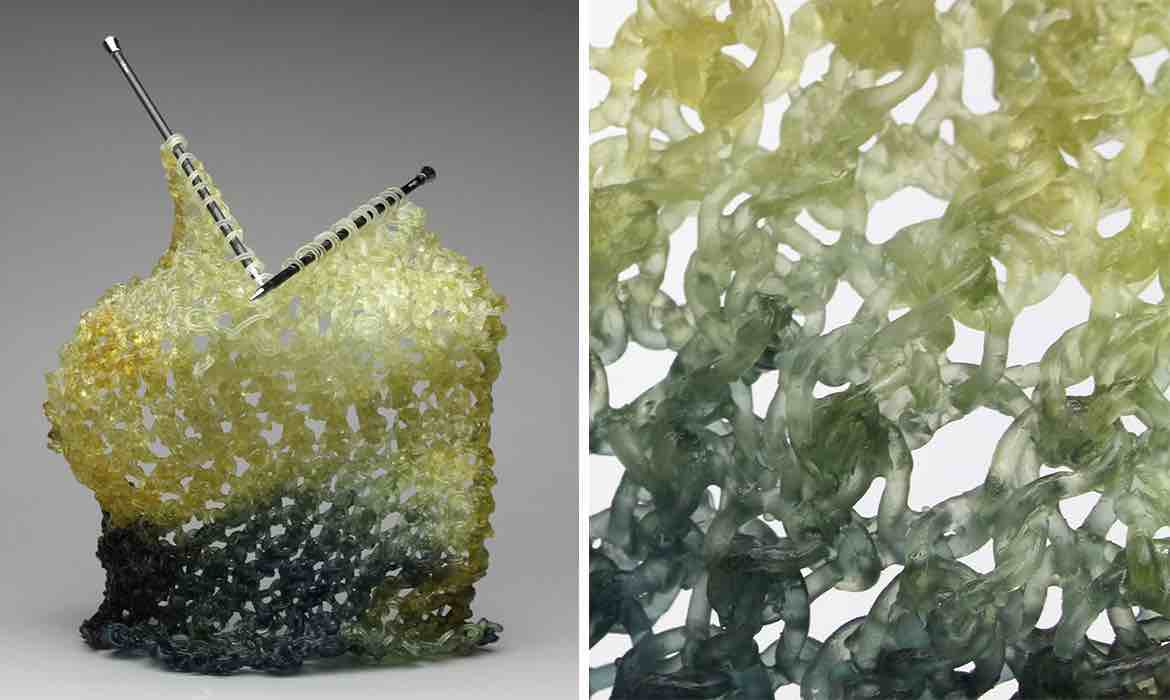 sculptures en verre tricotées