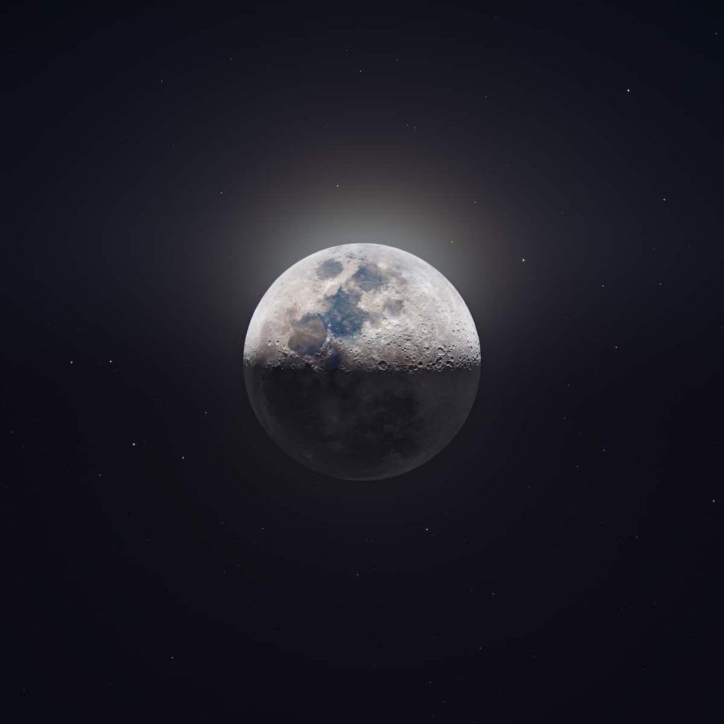 Photo haute définition de la lune par Andrew McCarthy