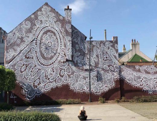 fresque murale de dentelle